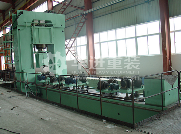 鋼管校直機(jī) 鋼管校直機(jī)