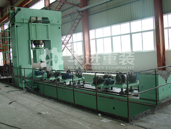 鋼管校直機(jī) 鋼管校直機(jī)